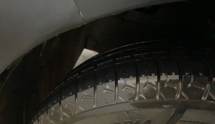 2020 Hyundai GRAND I10 NIOS MAGNA 1.2 KAPPA VTVT, Petrol, Manual, 33,932 km, Left Front Tyre Tread