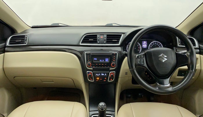 2014 Maruti Ciaz ZXI, Petrol, Manual, 63,412 km, Dashboard