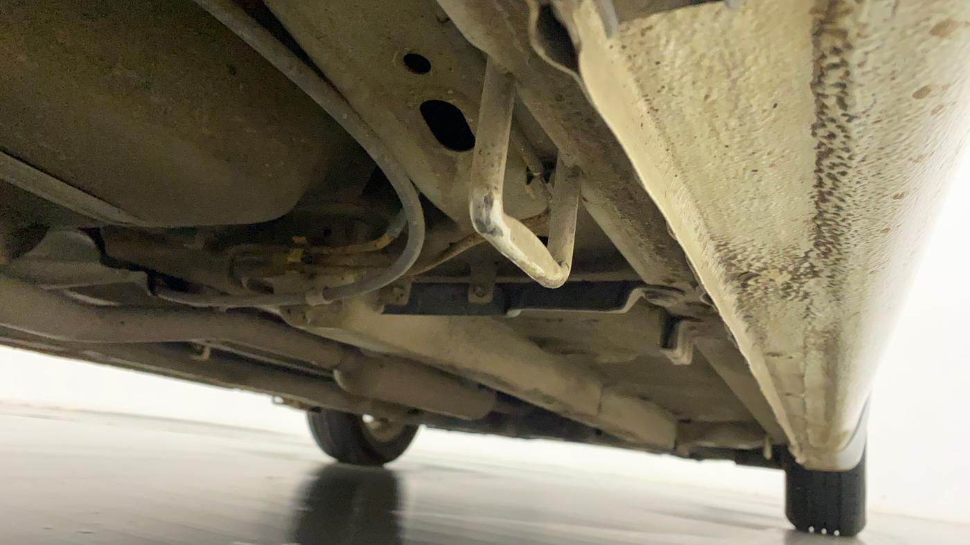 2014 Maruti Ciaz ZXI, Petrol, Manual, 63,412 km, Right Side Underbody