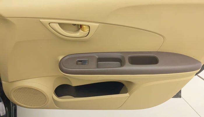 2012 Honda Brio E MT, Petrol, Manual, 40,460 km, Driver Side Door Panels Control