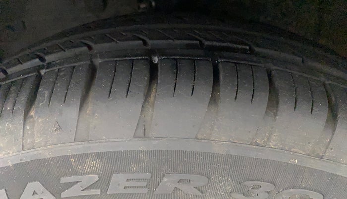 2012 Honda Brio E MT, Petrol, Manual, 40,460 km, Left Front Tyre Tread