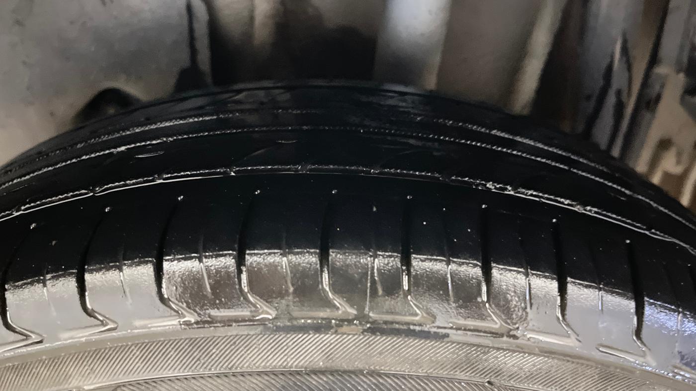 2016 Tata Tiago XT PETROL, Petrol, Manual, 63,978 km, Left Rear Tyre Tread