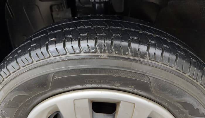 2016 Renault Kwid RXT 0.8, Petrol, Manual, 77,319 km, Left Rear Tyre Tread