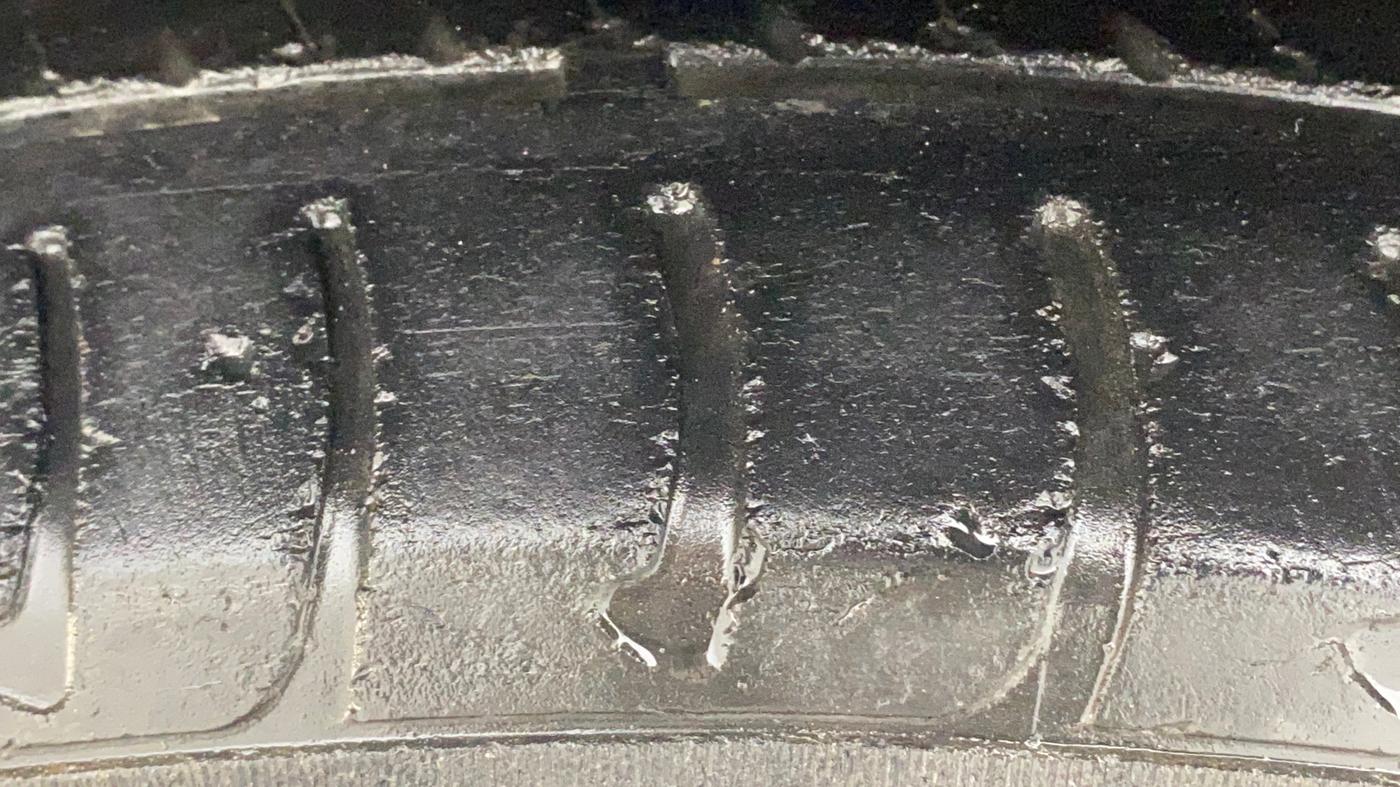 2017 Renault Duster RXL PETROL, Petrol, Manual, 42,541 km, Left Front Tyre Tread