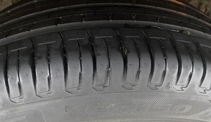 2018 Hyundai Elite i20 ASTA 1.2  CVT, Petrol, Automatic, 68,806 km, Left Rear Tyre Tread