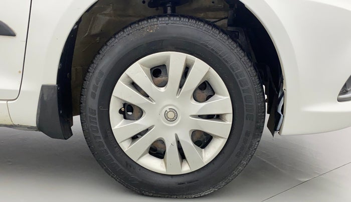 2015 Maruti Swift Dzire VDI ABS, Diesel, Manual, 1,08,268 km, Right Front Wheel