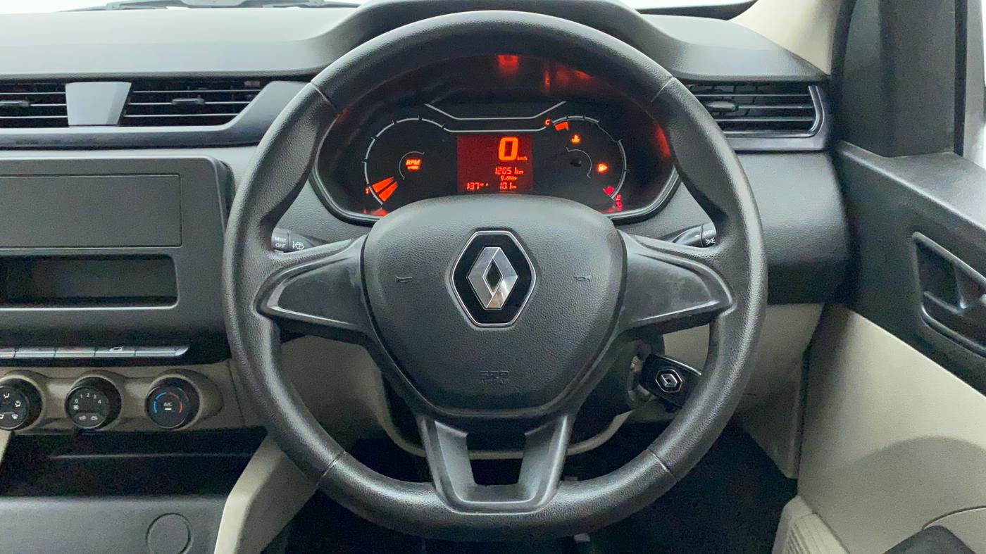 2020 Renault TRIBER RXE MT, Petrol, Manual, 12,051 km, Steering Wheel Close Up
