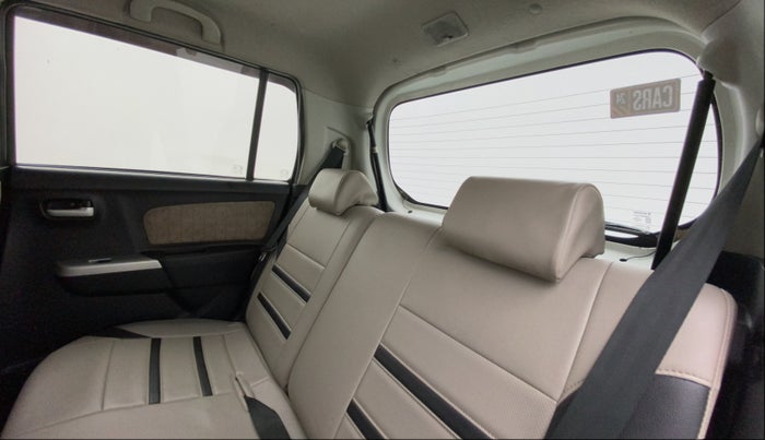 2016 Maruti Wagon R 1.0 VXI, Petrol, Manual, 67,756 km, Right Side Rear Door Cabin