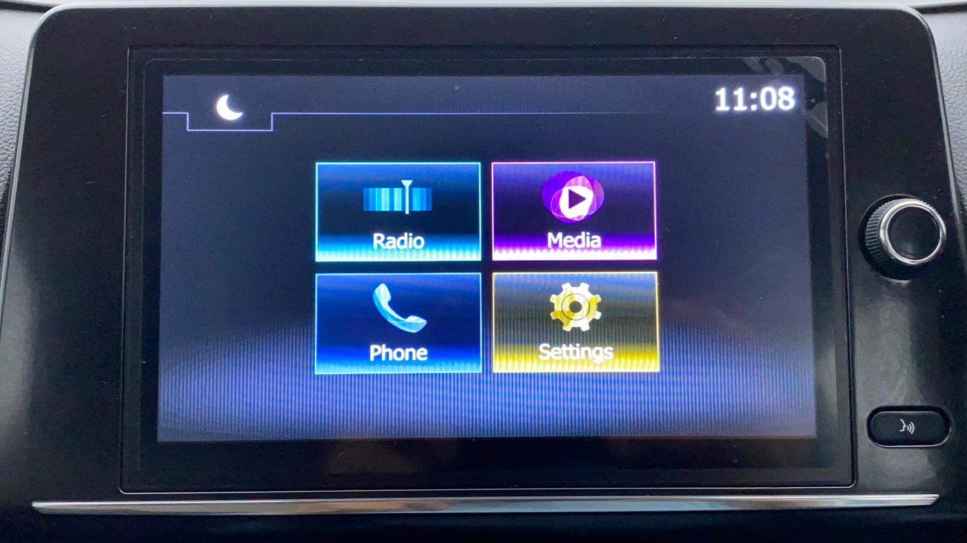 2022 Renault TRIBER 1.0 RXZ, Petrol, Manual, 3,449 km, Infotainment System