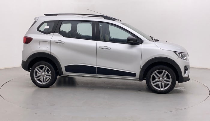 2022 Renault TRIBER 1.0 RXZ, Petrol, Manual, 3,449 km, Right Side View
