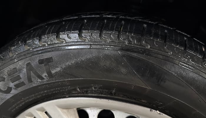 2015 Hyundai Grand i10 ERA 1.2 KAPPA VTVT, Petrol, Manual, 75,986 km, Right Front Tyre Tread