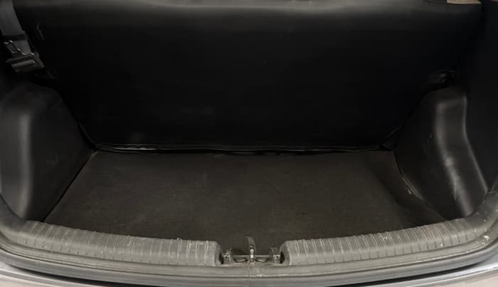 2015 Hyundai Grand i10 ERA 1.2 KAPPA VTVT, Petrol, Manual, 75,986 km, Boot Inside