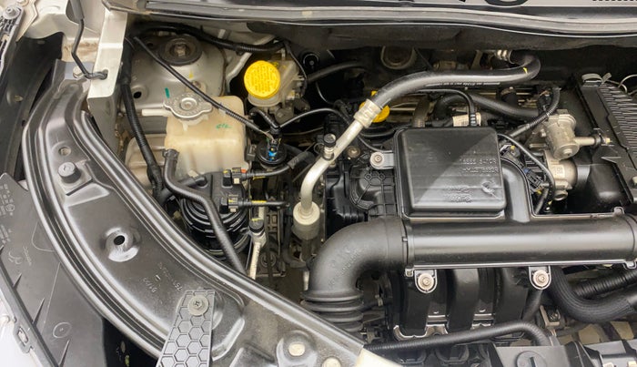 2022 Nissan MAGNITE XE, Petrol, Manual, 30,713 km, Engine View - Right