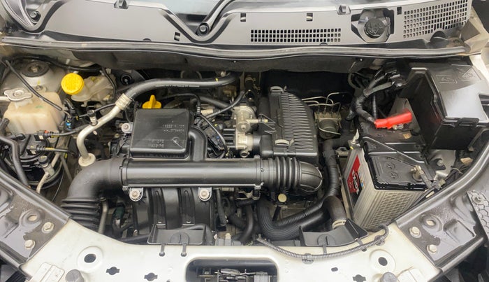 2022 Nissan MAGNITE XE, Petrol, Manual, 30,713 km, Engine View