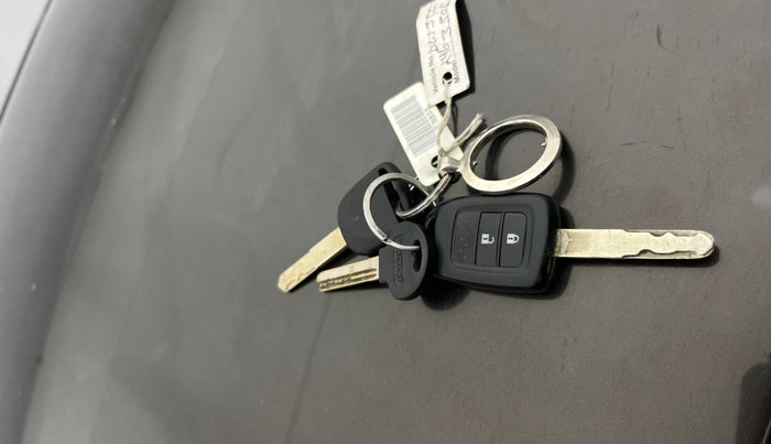 2014 Honda City 1.5L I-VTEC SV, Petrol, Manual, 76,726 km, Key Close Up