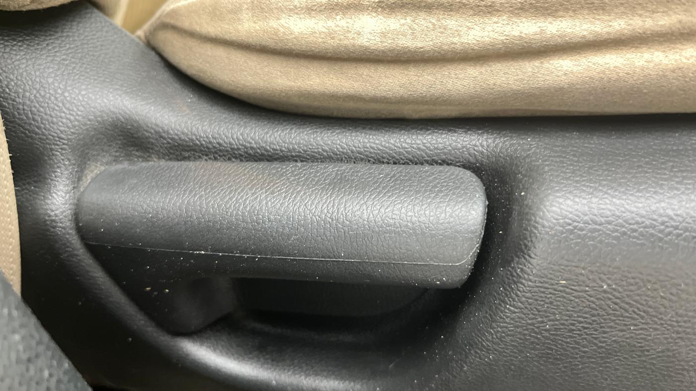 2014 Honda City 1.5L I-VTEC SV, Petrol, Manual, 76,680 km, Driver Side Adjustment Panel