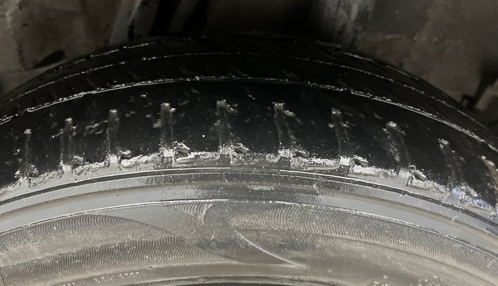 2014 Honda City 1.5L I-VTEC SV, Petrol, Manual, 76,726 km, Left Rear Tyre Tread