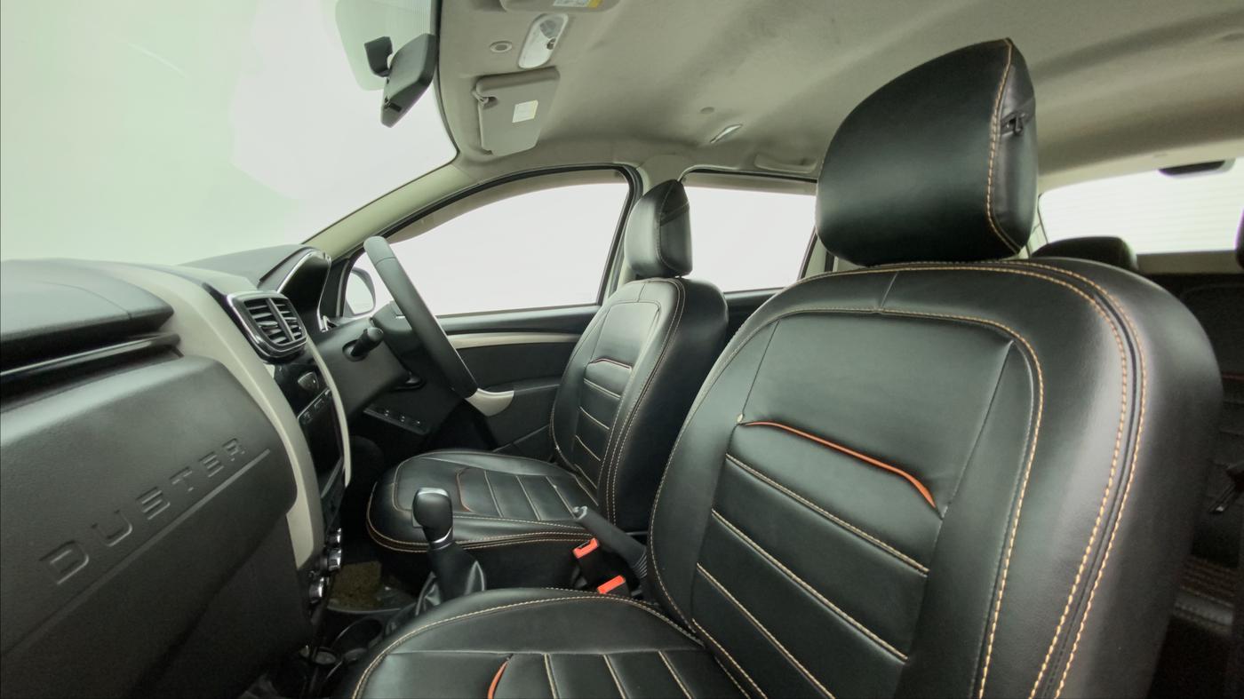 2019 Renault Duster RXS CVT, Petrol, Automatic, 58,502 km, Right Side Front Door Cabin