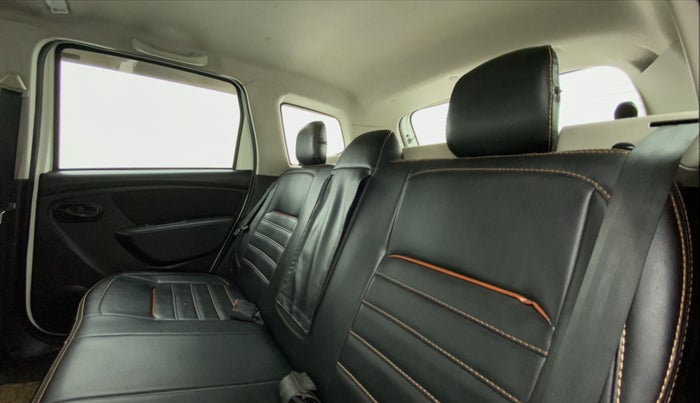 2019 Renault Duster RXS CVT, Petrol, Automatic, 58,502 km, Right Side Rear Door Cabin