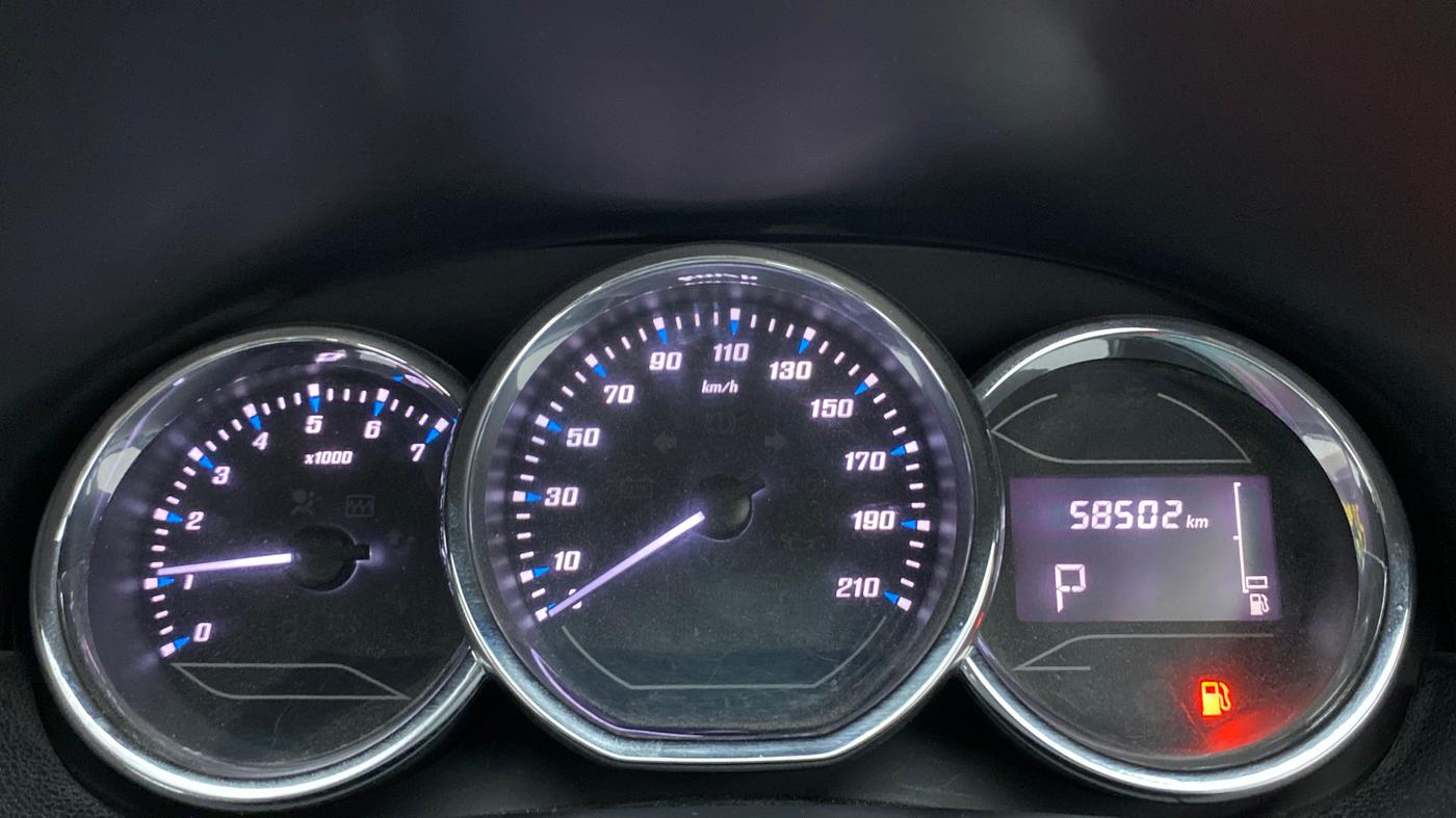 2019 Renault Duster RXS CVT, Petrol, Automatic, 58,502 km, Odometer Image