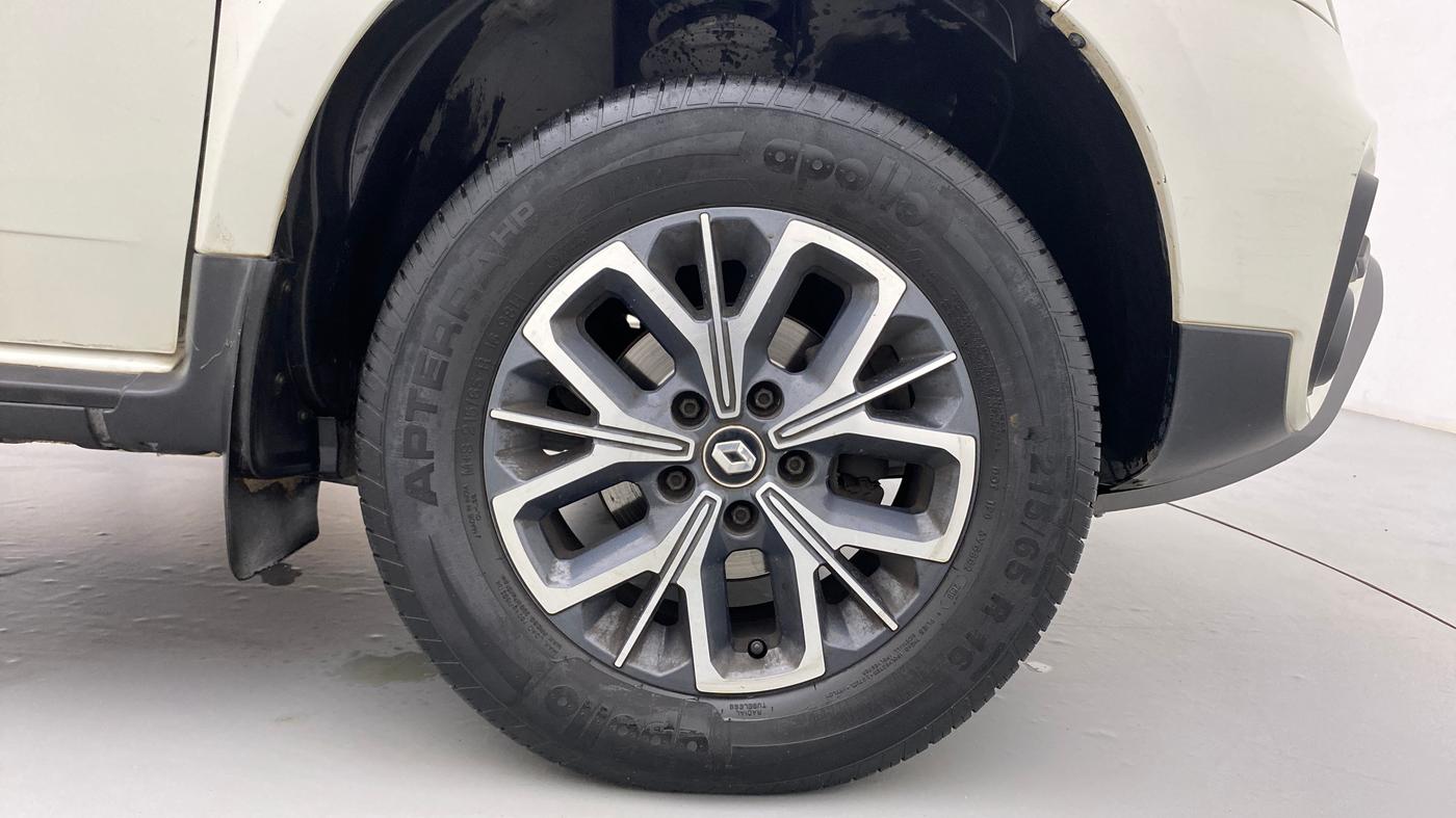2019 Renault Duster RXS CVT, Petrol, Automatic, 58,502 km, Right Front Wheel