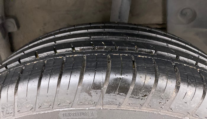 2019 Renault Duster RXS CVT, Petrol, Automatic, 58,502 km, Left Rear Tyre Tread