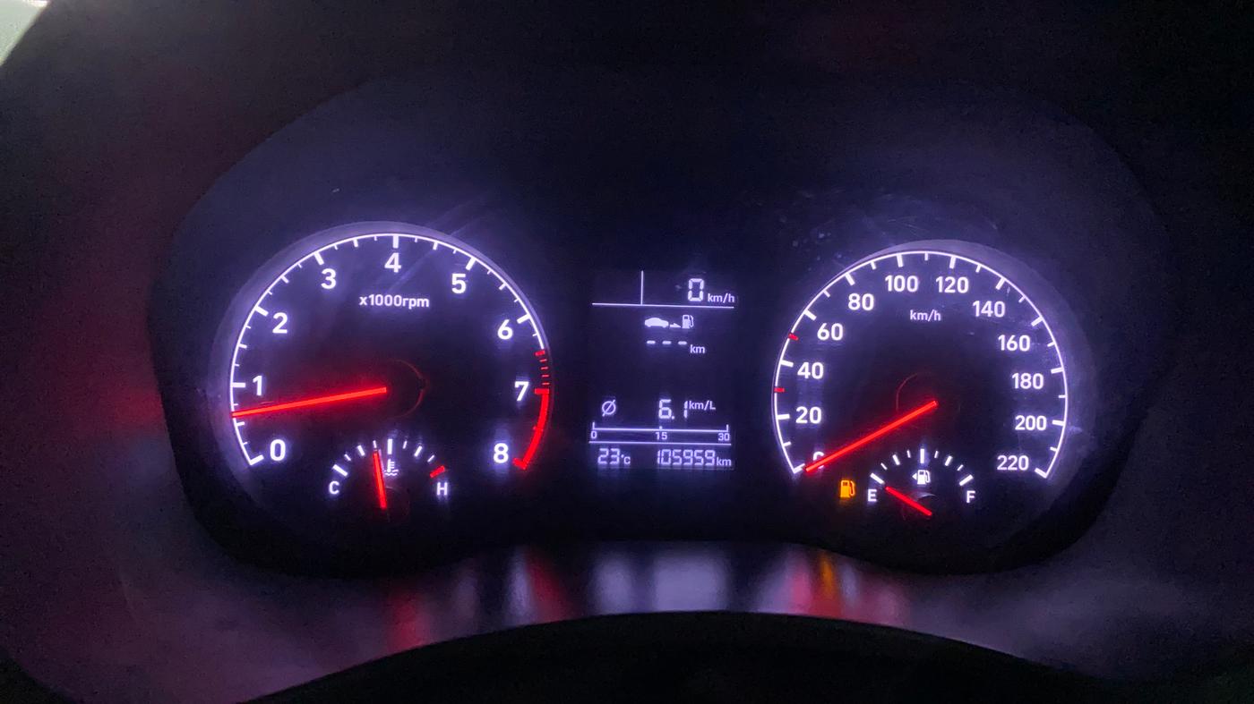 2017 Hyundai Verna 1.6 VTVT SX, Petrol, Manual, 1,06,054 km, Odometer Image