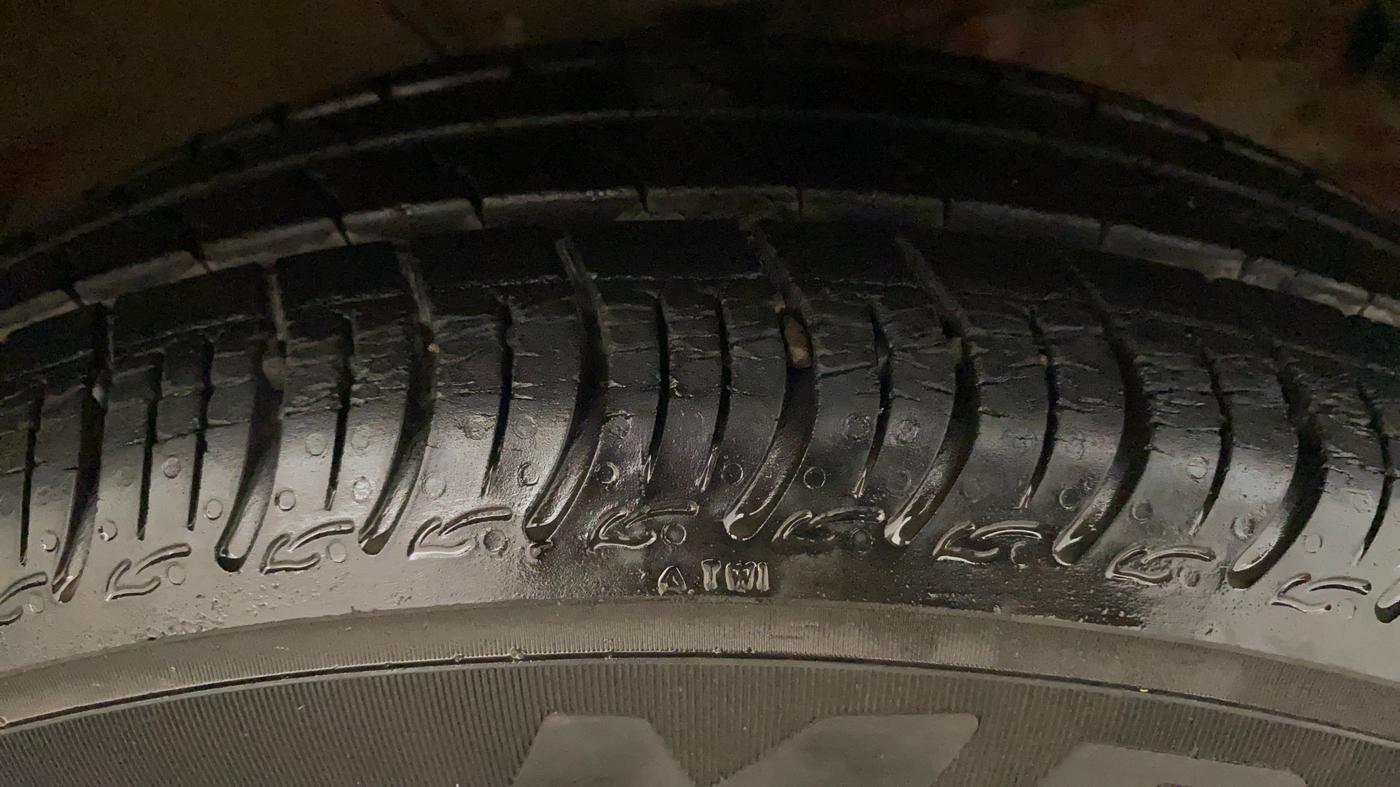 2021 Maruti S PRESSO VXI PLUS AMT, Petrol, Automatic, 23,848 km, Right Front Tyre Tread