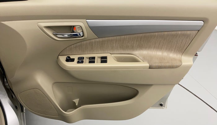 2014 Maruti Ertiga VXI, Petrol, Manual, 41,974 km, Driver Side Door Panels Control