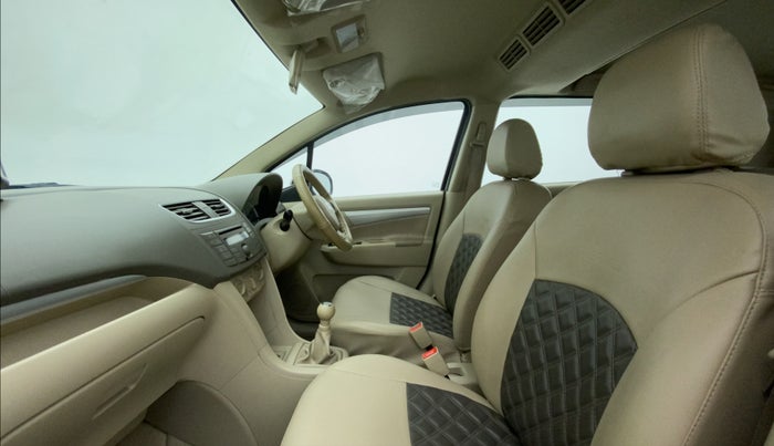 2014 Maruti Ertiga VXI, Petrol, Manual, 41,974 km, Right Side Front Door Cabin