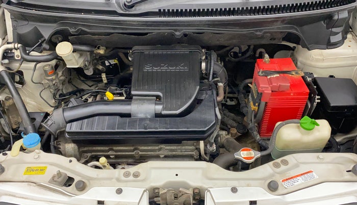 2014 Maruti Ertiga VXI, Petrol, Manual, 41,974 km, Open Bonet