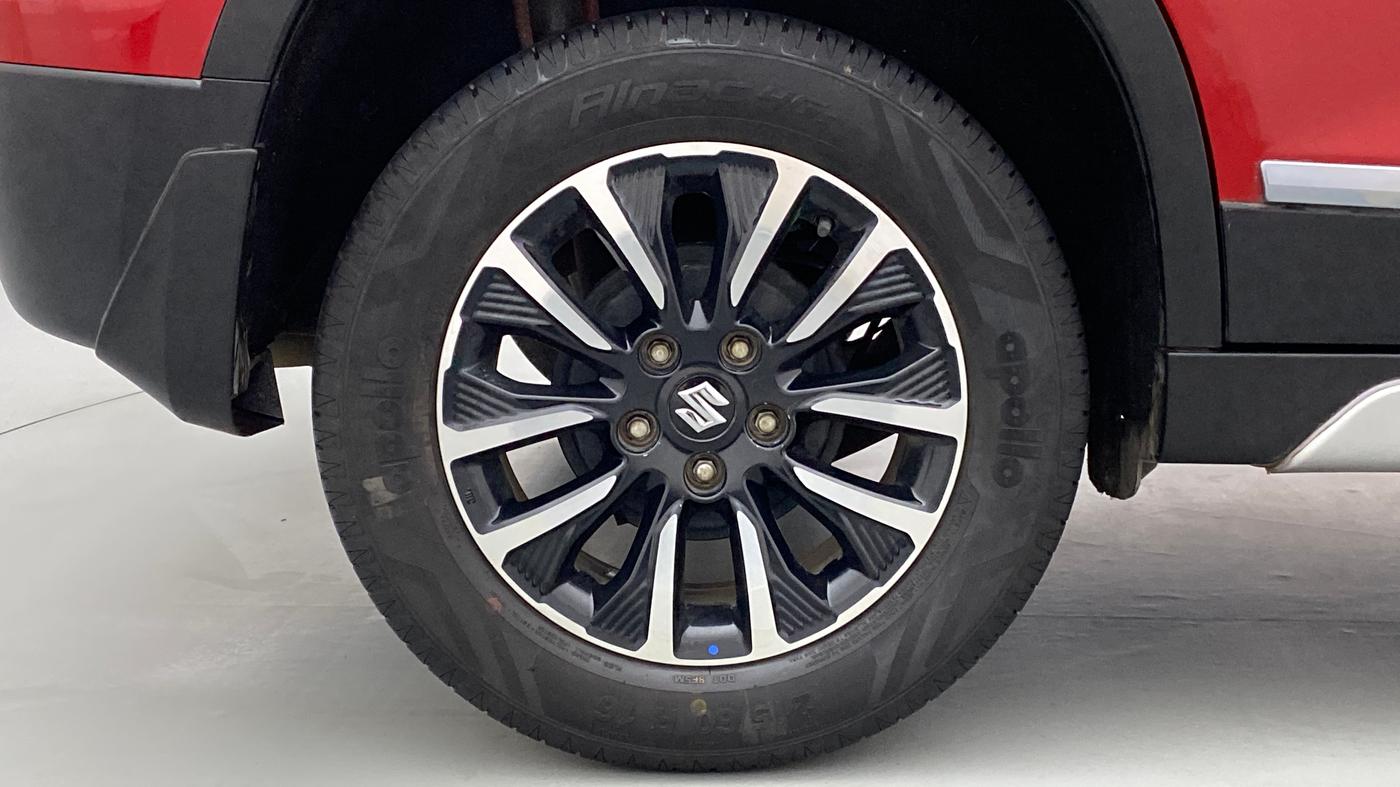 2020 Maruti Vitara Brezza ZXI+ AT SHVS DUAL TONE, Petrol, Automatic, 21,084 km, Right Rear Wheel