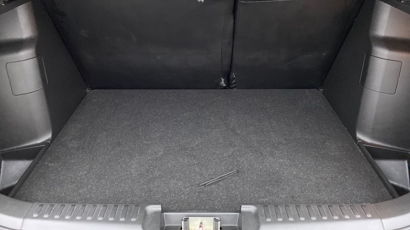 2020 Maruti Vitara Brezza ZXI+ AT SHVS DUAL TONE, Petrol, Automatic, 21,084 km, Boot Inside