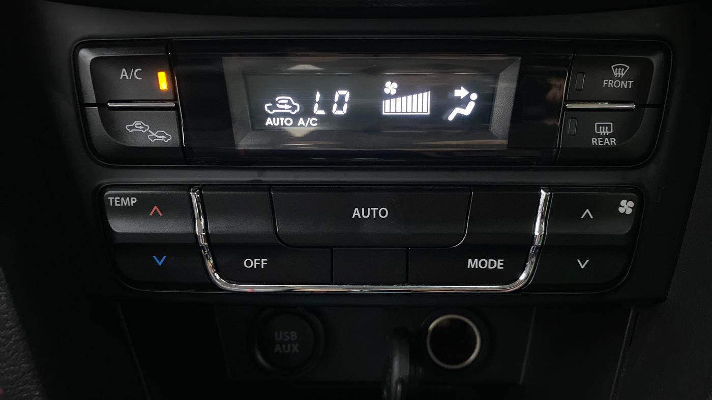 2020 Maruti Vitara Brezza ZXI+ AT SHVS DUAL TONE, Petrol, Automatic, 21,084 km, Automatic Climate Control
