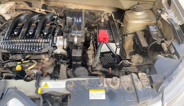 2023 CITROEN C3 SHINE 1.2, Petrol, Manual, 29,764 km, Engine View - Left