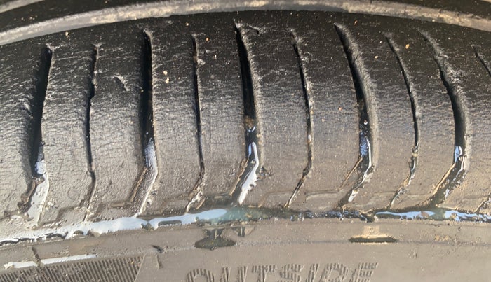 2023 CITROEN C3 SHINE 1.2, Petrol, Manual, 29,764 km, Left Front Tyre Tread