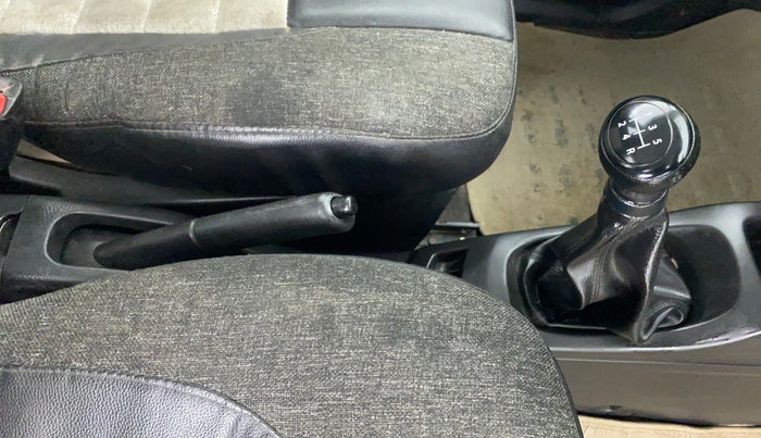 2018 Maruti Wagon R 1.0 LXI CNG, CNG, Manual, 26,783 km, Gear Lever