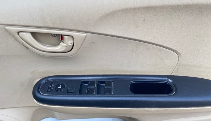 2017 Honda Brio S MT, Petrol, Manual, 1,00,138 km, Driver Side Door Panels Control