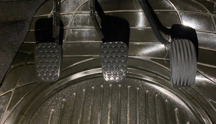 2019 Tata Tiago XZ PLUS PETROL, Petrol, Manual, 13,435 km, Pedals