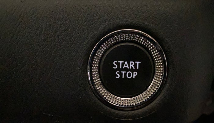 2024 Nissan MAGNITE Kuro Edition 1.0  MT , Petrol, Manual, 36,610 km, Keyless Start/ Stop Button