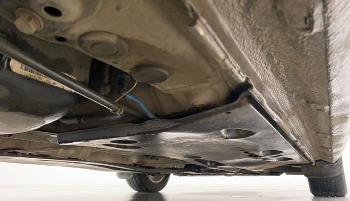 2014 Volkswagen Jetta COMFORTLINE TDI, Diesel, Manual, 1,20,112 km, Right Side Underbody