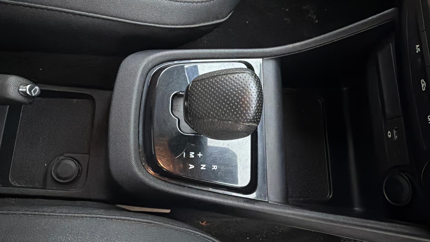 2022 Tata PUNCH CREATIVE 1.2 AMT KAZIRANGA EDITION , Petrol, Automatic, 28,316 km, Gear Lever