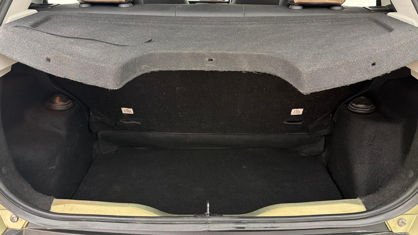 2022 Tata PUNCH CREATIVE 1.2 AMT KAZIRANGA EDITION , Petrol, Automatic, 28,316 km, Boot Inside