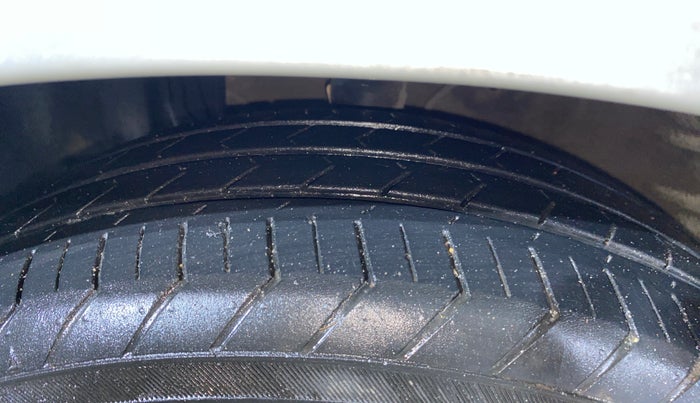 2023 Maruti Celerio ZXI PLUS AGS, Petrol, Automatic, 24,709 km, Left Front Tyre Tread
