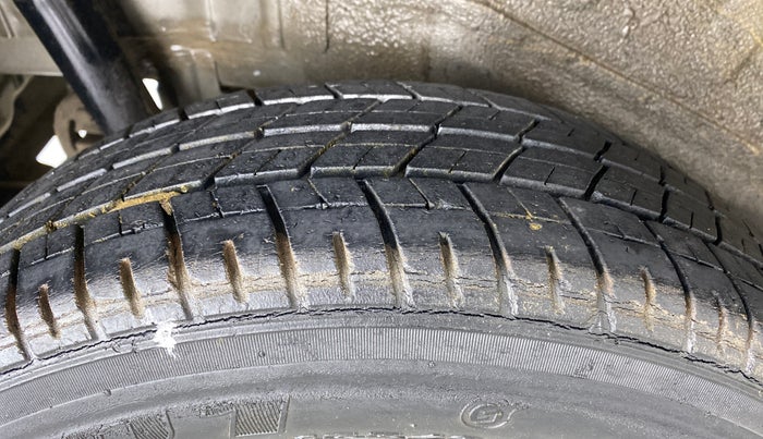 2017 Maruti Wagon R 1.0 VXI+ AMT, Petrol, Automatic, 37,432 km, Right Rear Tyre Tread