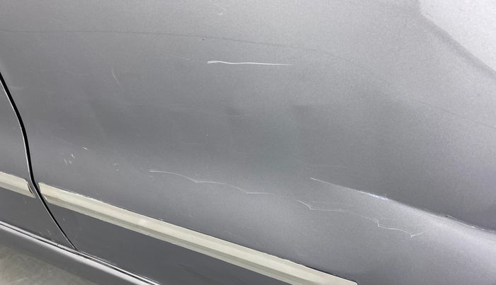 2017 Maruti Wagon R 1.0 VXI+ AMT, Petrol, Automatic, 37,432 km, Rear left door - Minor scratches