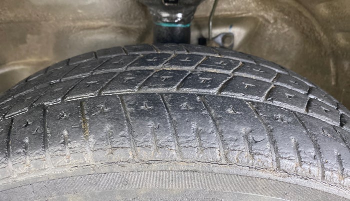 2017 Maruti Wagon R 1.0 VXI+ AMT, Petrol, Automatic, 37,432 km, Left Front Tyre Tread