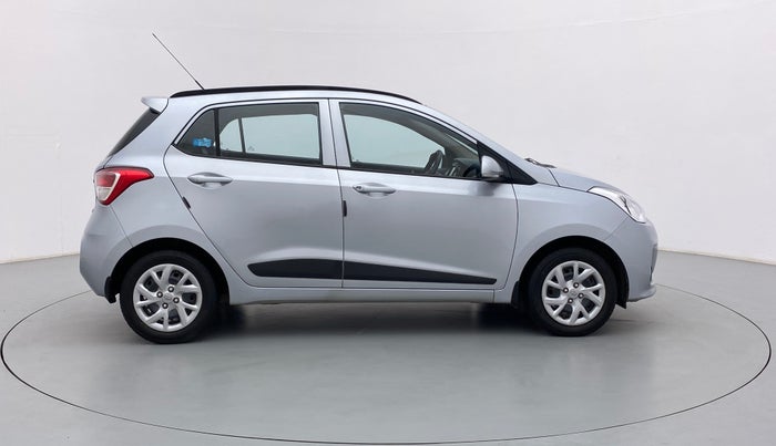 2019 Hyundai Grand i10 SPORTZ 1.2 KAPPA VTVT, Petrol, Manual, 11,921 km, Right Side View