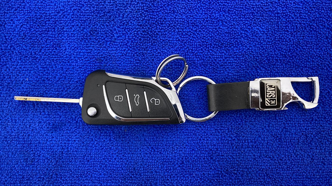 2019 Hyundai Grand i10 SPORTZ 1.2 KAPPA VTVT, Petrol, Manual, 11,921 km, Key Close Up