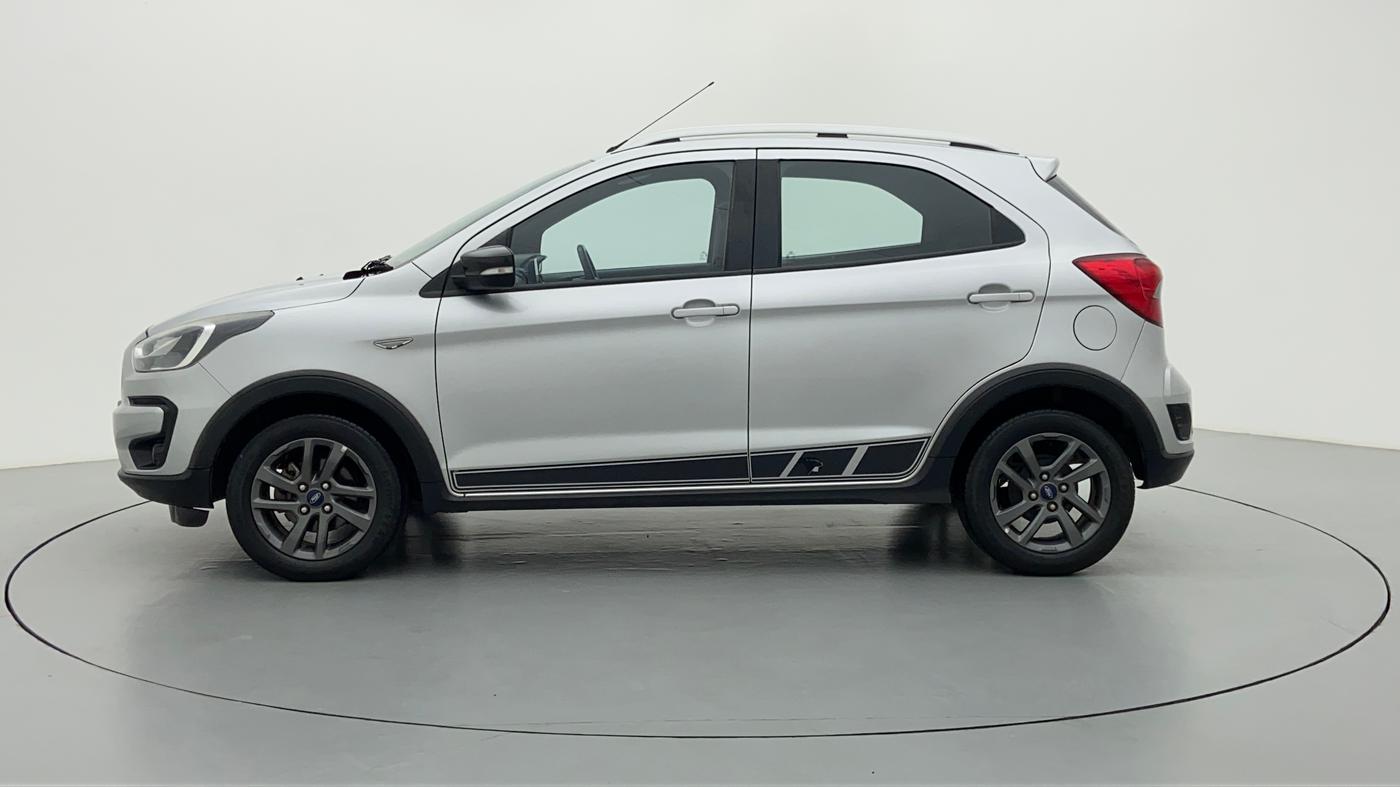 2018 Ford FREESTYLE TITANIUM 1.2 TI-VCT MT, Petrol, Manual, 66,943 km, Left Side
